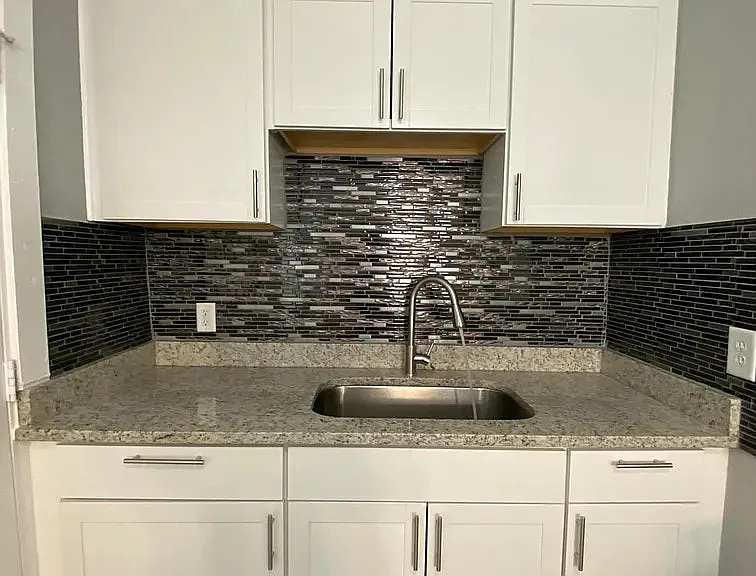 3107 Nolan St — Photo 3