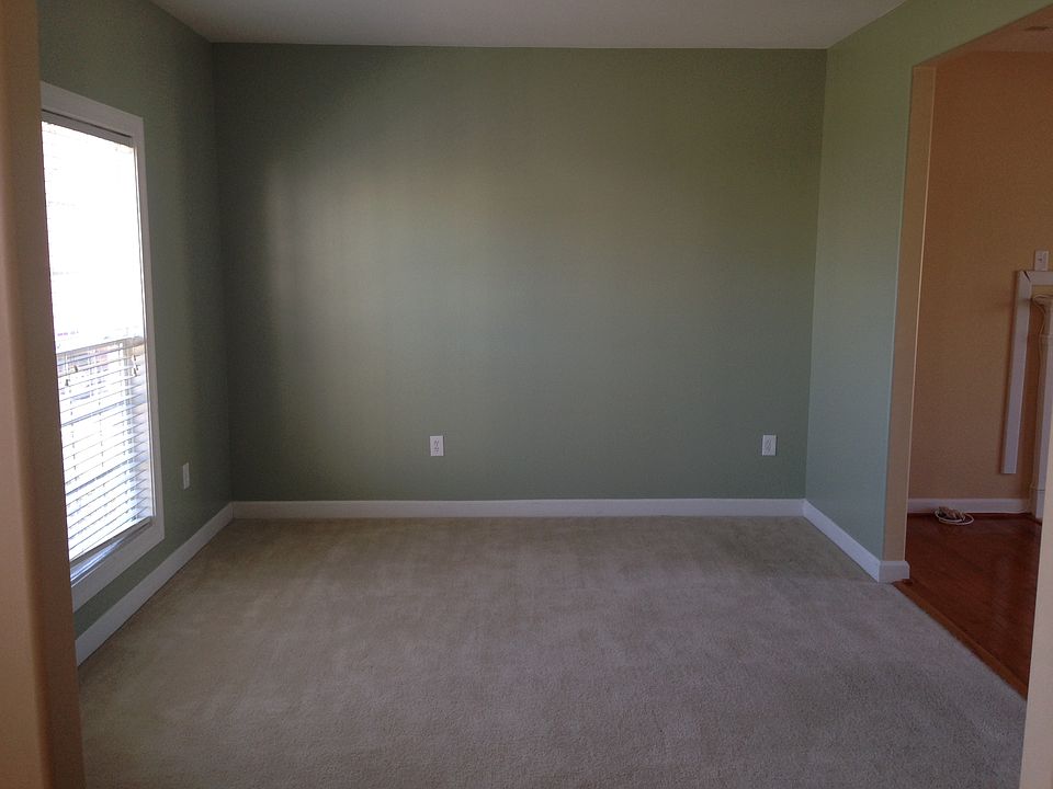 1st image of 13466 Naylors Blue Dr