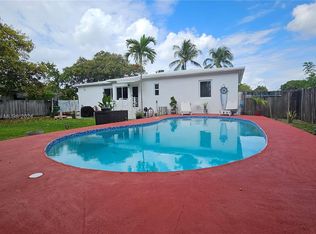 260 NW 150th St, Miami, FL 33168