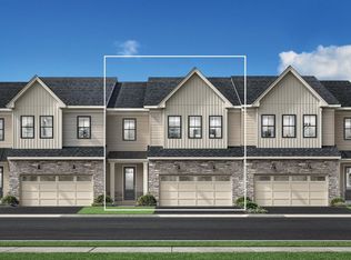 18 White Clay Ct #17, Exton, PA 19341