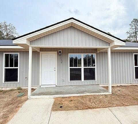 2nd image of 384 Shetland Dr