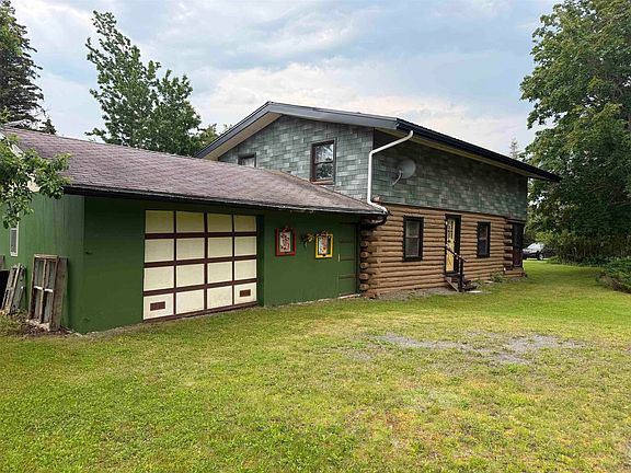 3rd image of 2421 Big Island Rd