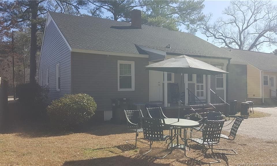 2nd image of 304 Broadfoot Ave