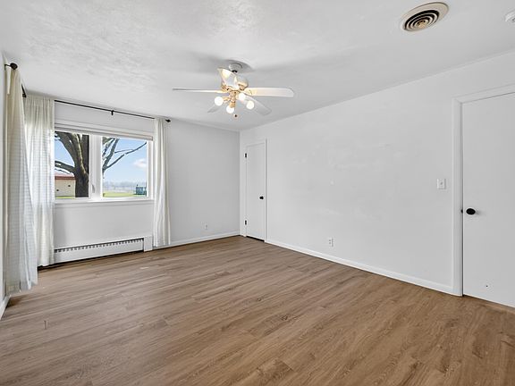 4th image of 1107 Breezy Meadow Ln