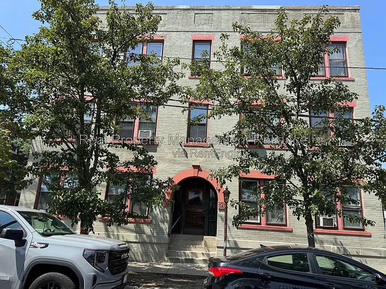 44 Pingree St #5 — Photo 16