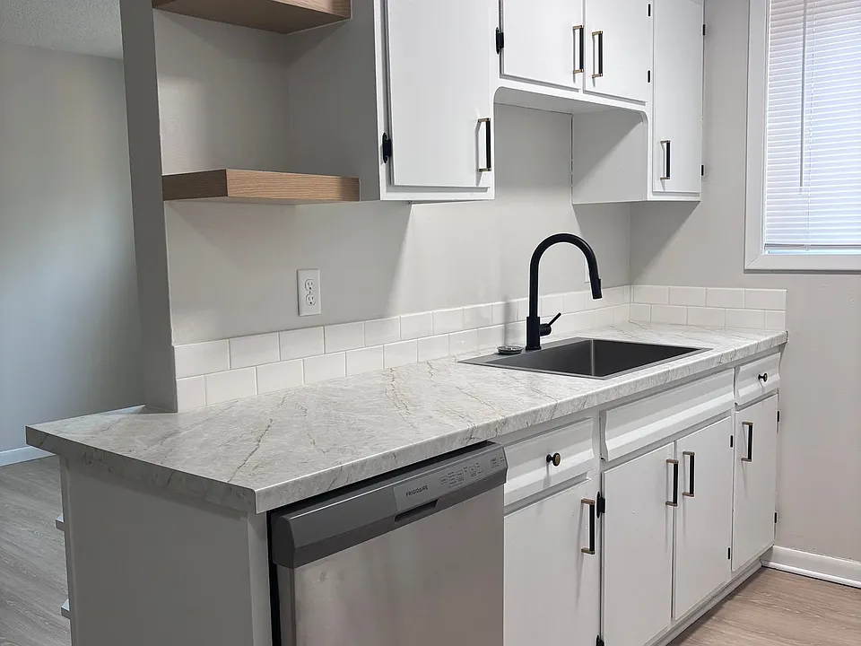 Moore Lake Apartments