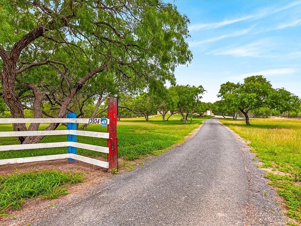 13934 County Road 1144, Sinton, TX 78387 | MLS #480191 | Zillow
