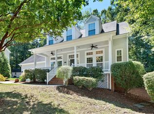 104 Citrus Pl, Cary, NC 27519