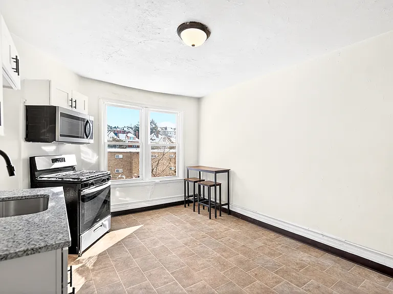145 Plymouth St #2 — Photo 13