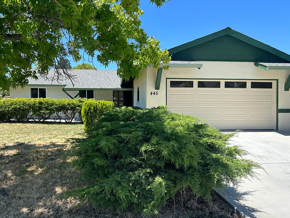 445 Rollingwood Dr