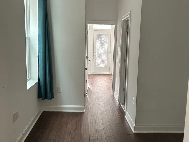 1824 W Girard Ave — Photo 2