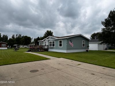 2014 11th Ave SW, Watertown, SD, 57201