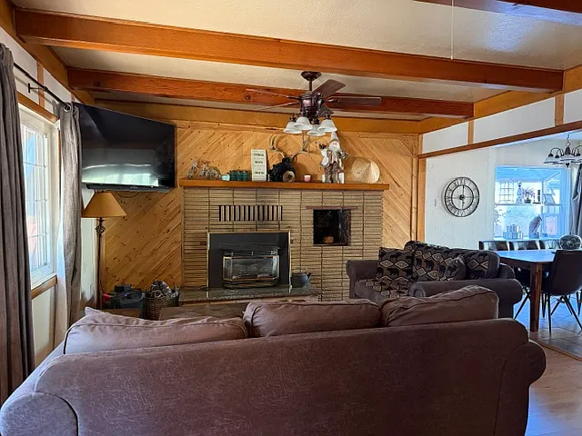 2265 Arizona Ave — Photo 4
