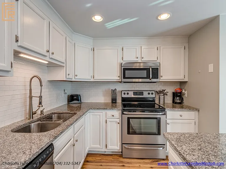 9250 N Vicksburg Park Ct — Photo 11