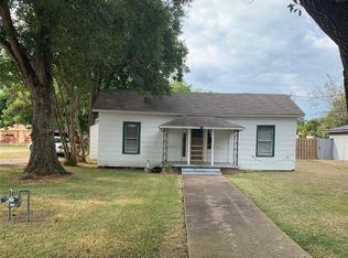 822 Fitzgerald St, East Bernard, TX 77435