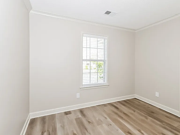7170 Fox Creek Dr — Photo 13