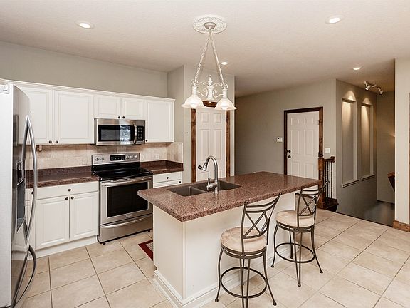 5th image of 2150 Copper Wynd Dr #8