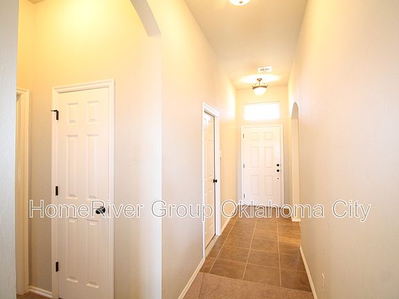 4th image of 6912 NW 157th St