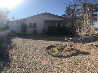10722 Oakwood Ave, Hesperia, CA 92345