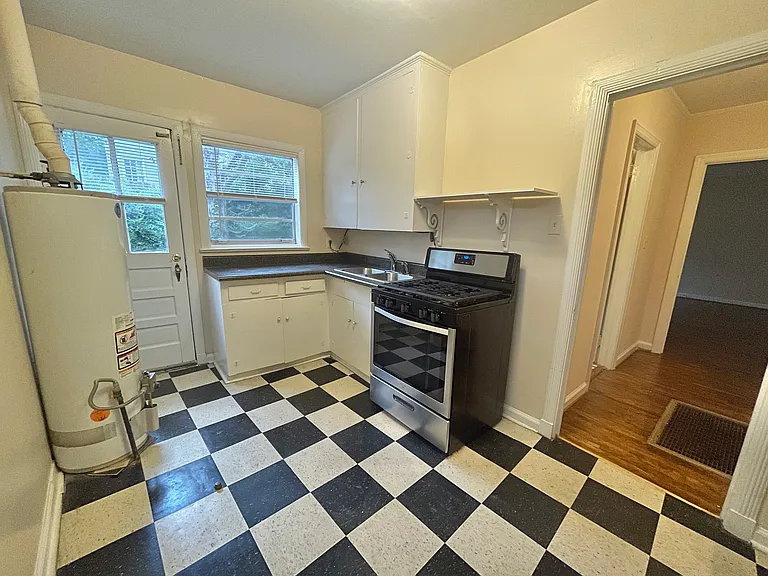912 Oxmoor Rd #3 — Photo 39
