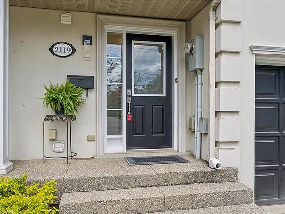 3rd image of 2119 Ghent Ave