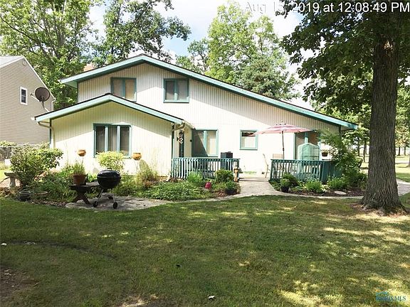 2nd image of 1771 Sherwood Dr