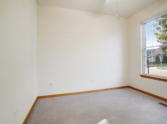 5th image of 16341 Montclare Lake Dr