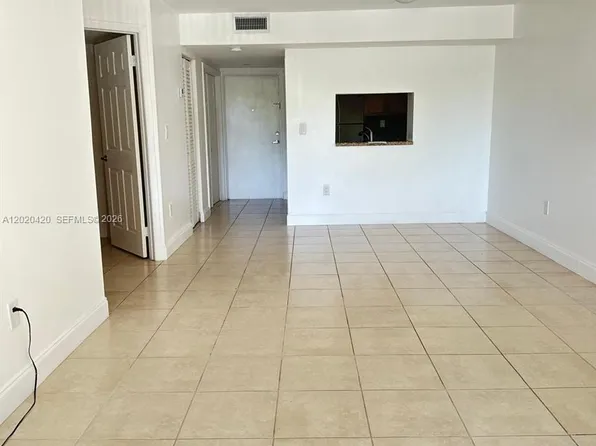 8275 SW 152nd Ave, Miami, FL