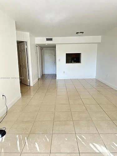 8275 SW 152nd Ave Photo 1