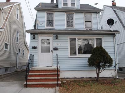 8905 Gettysburg St, Bellerose, NY, 11426