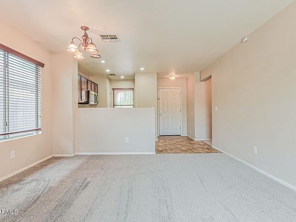 5th image of 36596 W MONTSERRAT Street