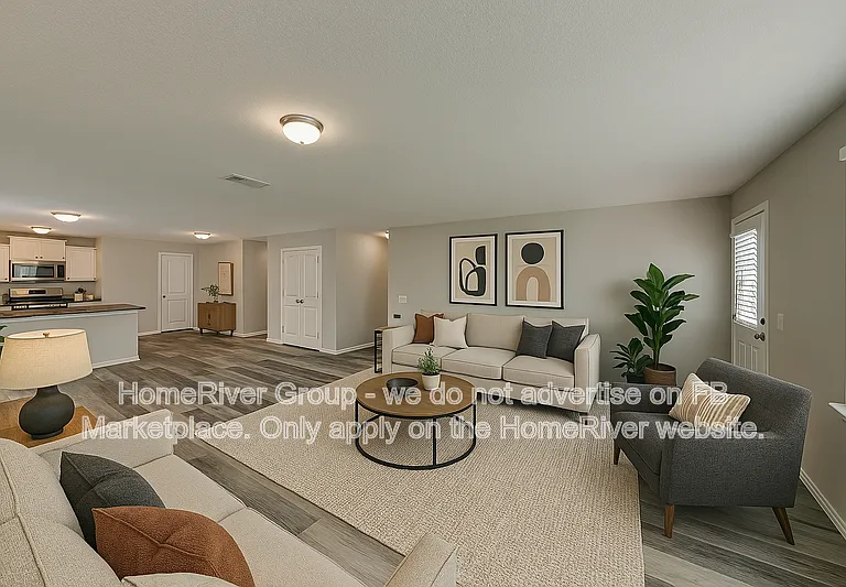 6807 Hibiscus Fls — Photo 4