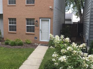 366 E Mithoff St, Columbus, OH 43206