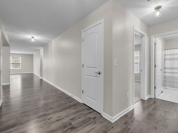 4th image of 199 Mannaseh Dr W