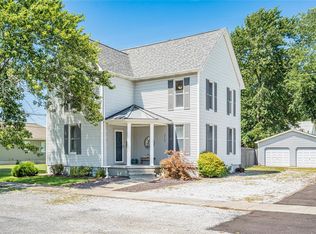 213 W Hauser St, Litchfield, IL 62056