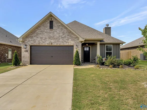 135 Creek Ridge Dr, Meridianville, AL 35759