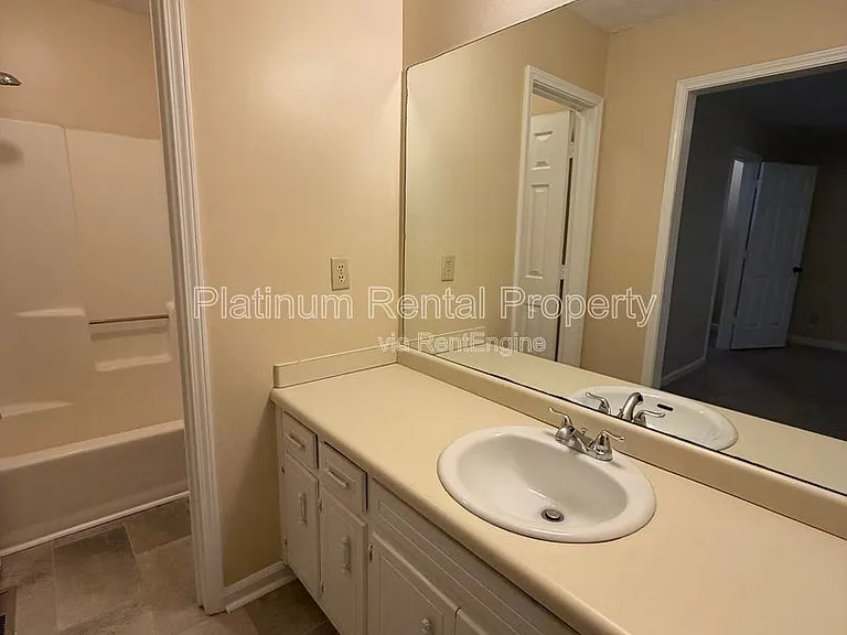 1955 Patterson Ct — Photo 14