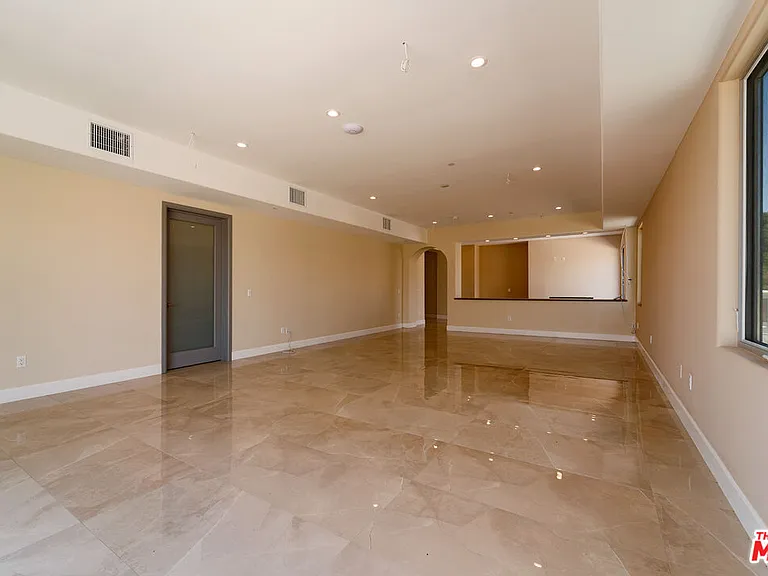 11631 Poema Pl — Photo 20