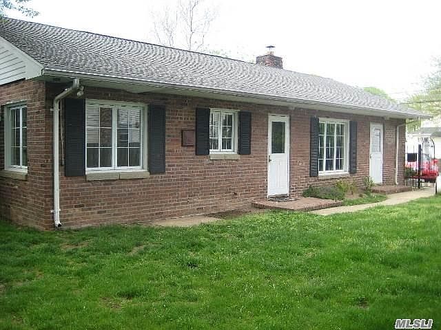 1st image of 9 Orbach Ave