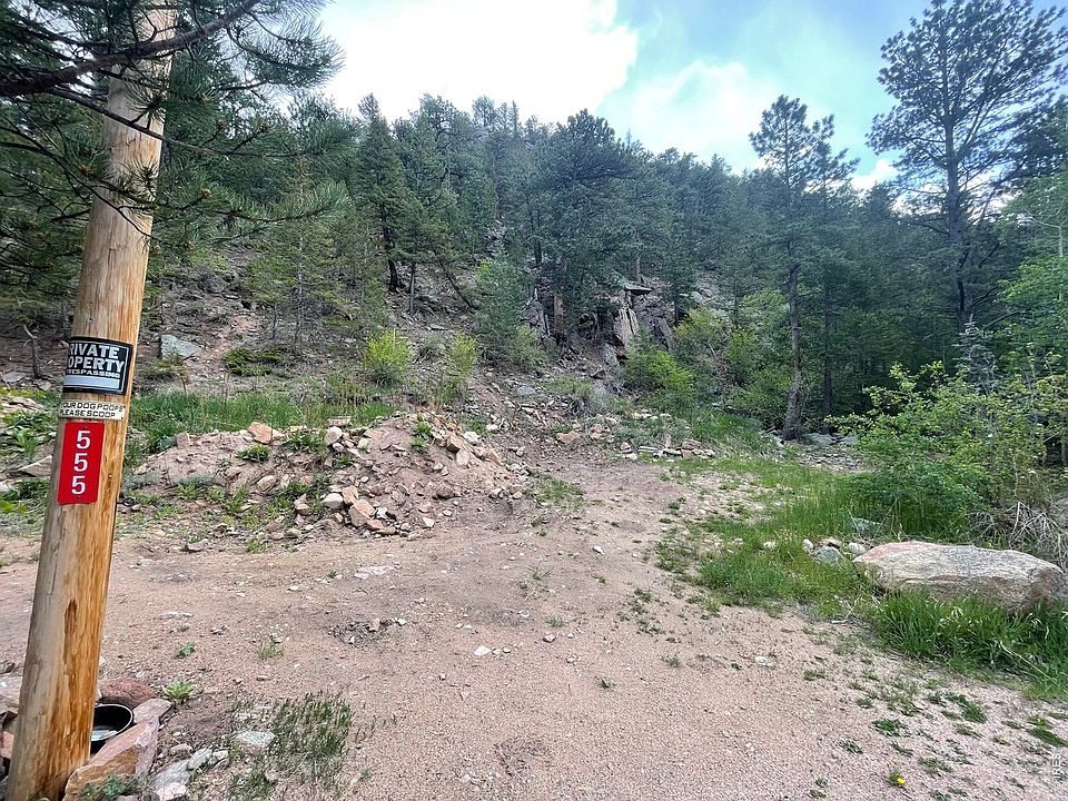 1st image of 555 Riverside Dr