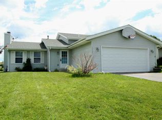 14127 Kirane Ct, South Beloit, IL 61080
