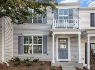 1073 Prestwyck Ct, Alpharetta, GA 30004