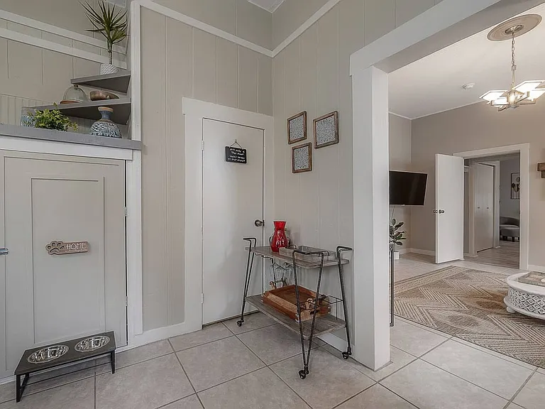 306 W Park Ave #B — Photo 16
