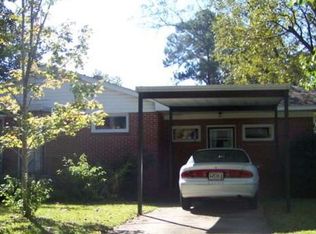 1712 Greenvale Rd, Albany, GA 31707