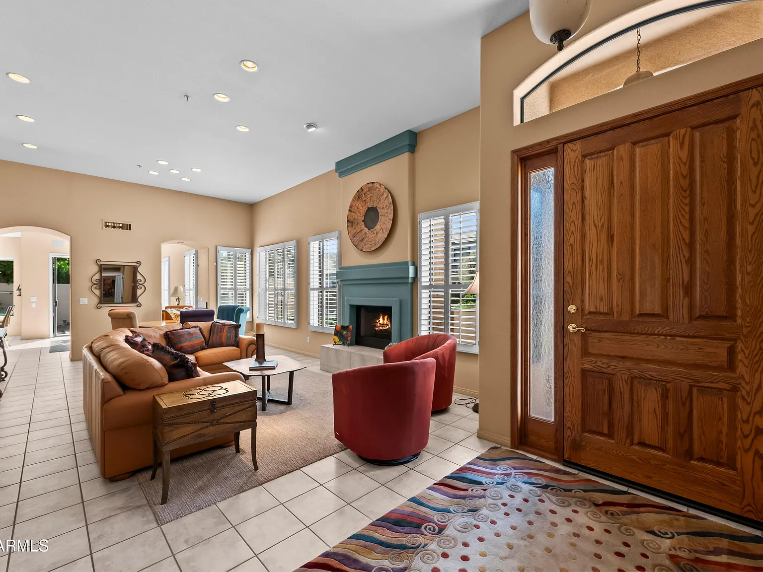 3 bed, 2.0 bath, 2047 sqft, $4,500 — Photo 4