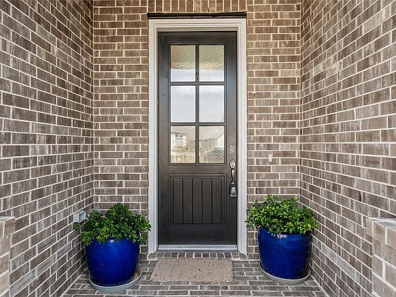 3rd image of 21207 Rabbitbrush Ct