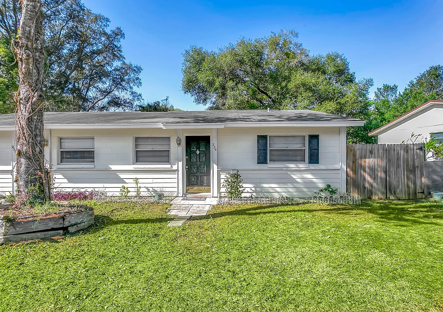 2 BR / 1 BA Duplex in Lake Mary — Photo 1