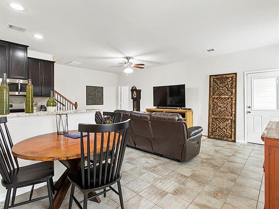 5th image of 8054 Villa Lago Ln