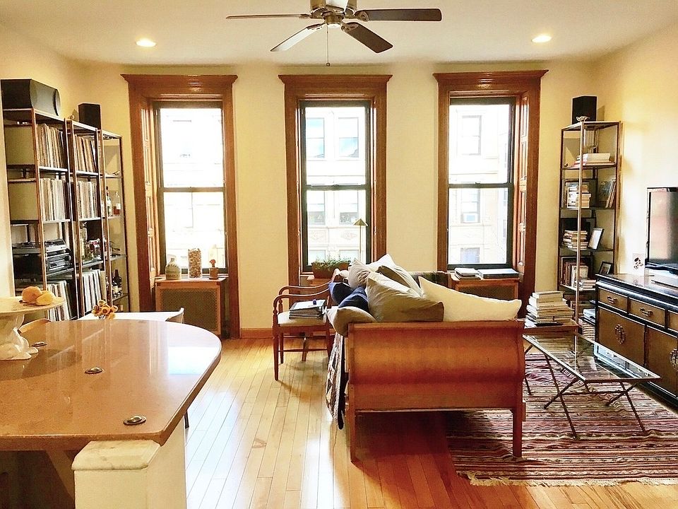 1st image of 60 W 120th St APT 3