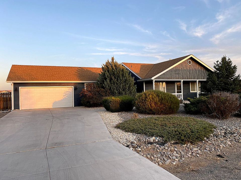 1st image of 6320 Bluegrass Dr